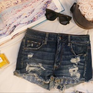 AEO Medium Wash Hi-Rise Shortie